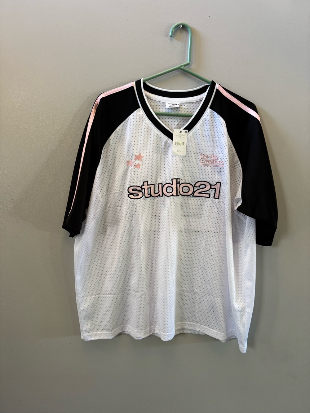 Cotton on XL Studio 21 shirt